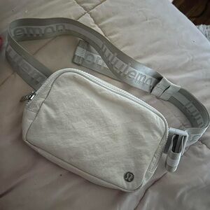 Lululemon Athletica Cream Belt Bag